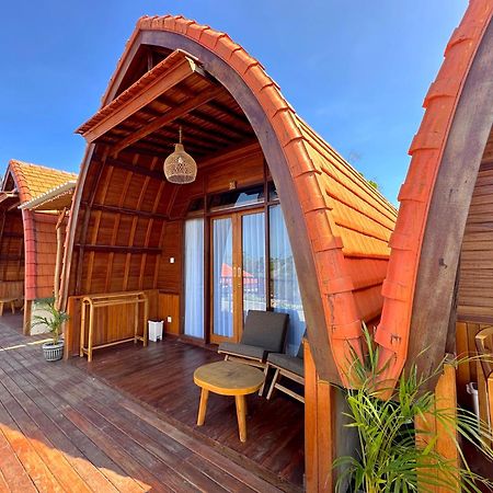 Puri Melati Hotel อูลูวาตู ภายนอก รูปภาพ