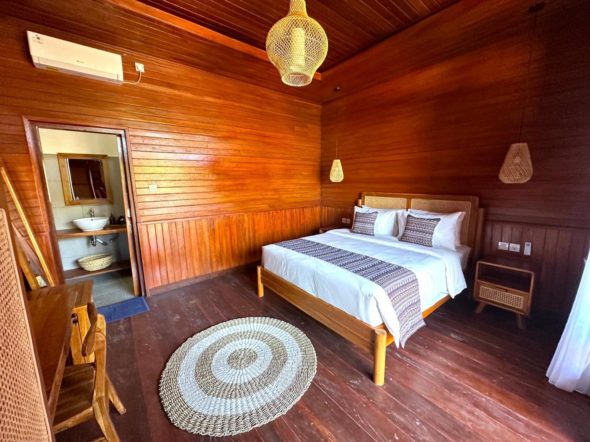 Puri Melati Hotel อูลูวาตู ภายนอก รูปภาพ